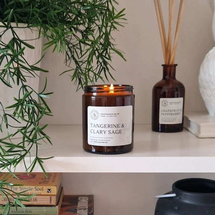 Snug Scent Natural Soy Wax Candle Tangerine & Clary Sage