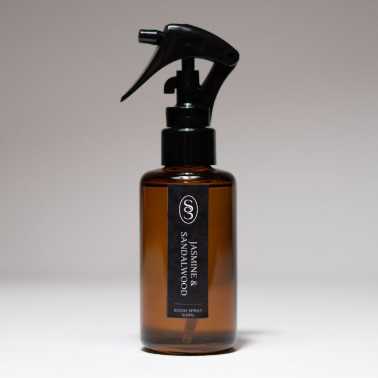 Jasmine & Sandalwood Natural Room Spray - Embracing