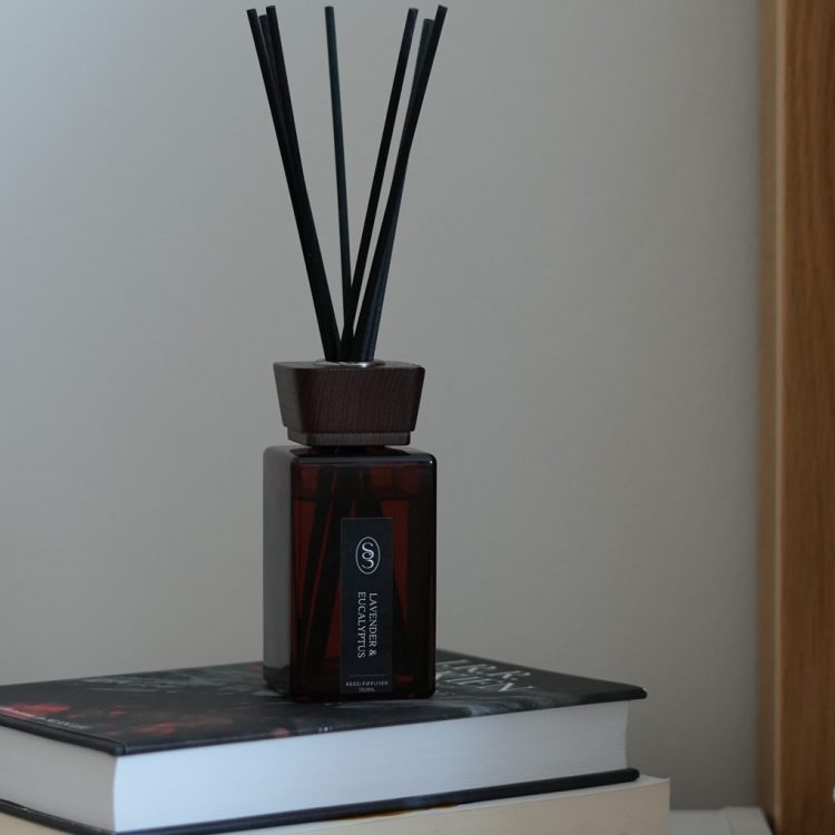 Lemongrass & Basil Natural Reed Diffuser - Calming - Image 2